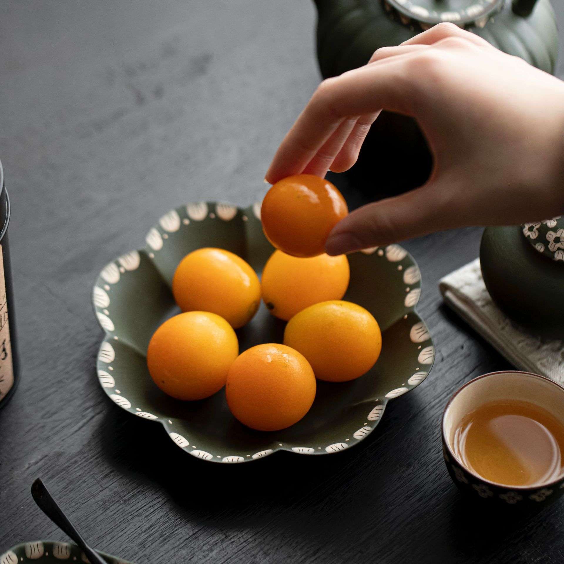 野有作 青几何花叶海浪茶承干泡盘茶承手绘釉下彩陶瓷壶托壶承