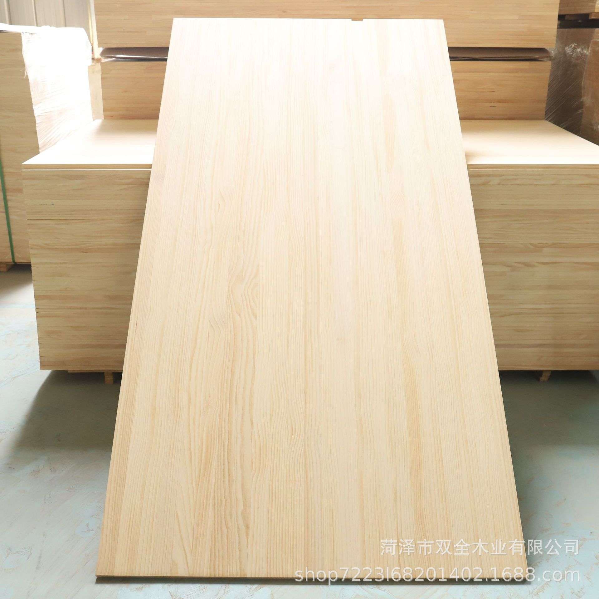 新西兰松集成直拼板直纹实木集成板家居装饰松木直拼板松木拼接板