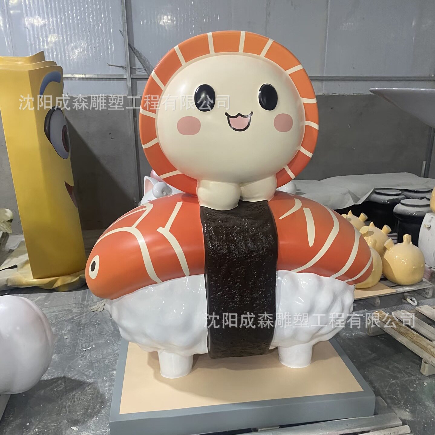 玻璃钢雕塑定户外制IP寿司店门头打卡引流景观道具商场美陈厂家
