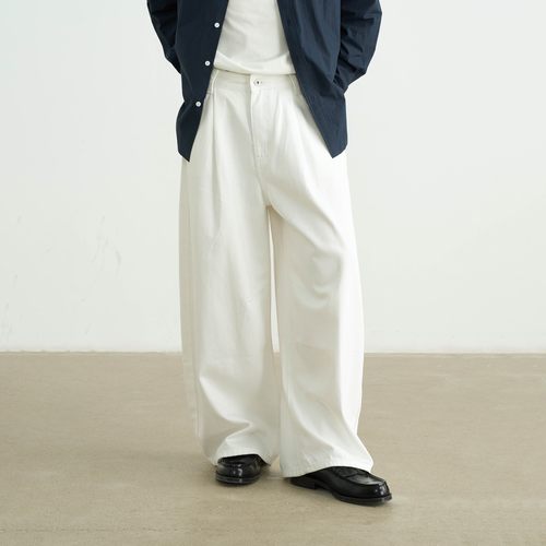 AWT25AW 简约复古原牛休闲宽松阔腿弯刀牛仔裤