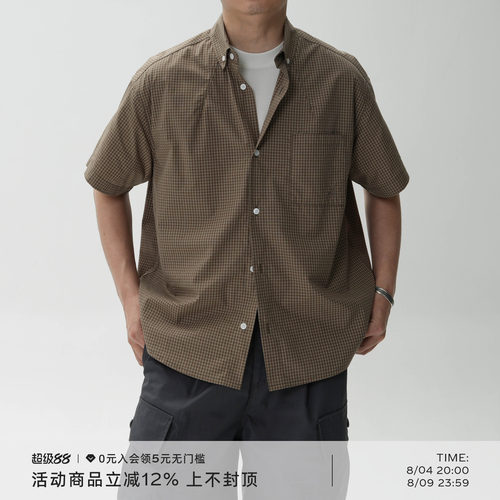 细格纹小尖领短袖宽松衬衫