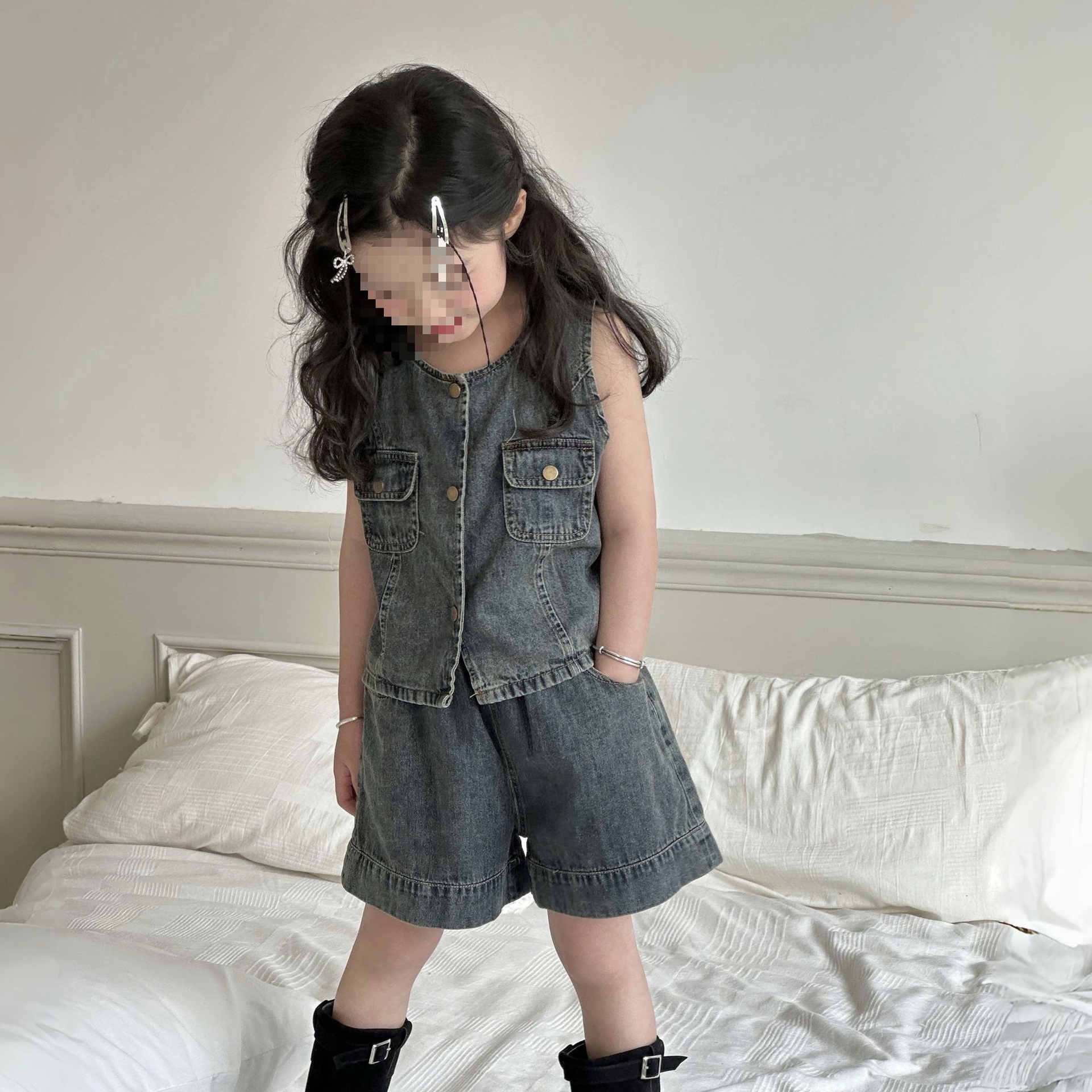 新品2025女童复古牛仔背心套装夏季宝宝机车款马甲短裤两件套