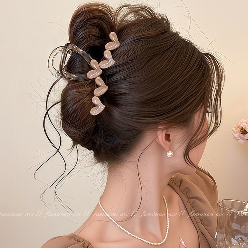 抓夹女发量少2025新款高级感后脑勺头发发夹盘发中号鲨鱼夹子发饰