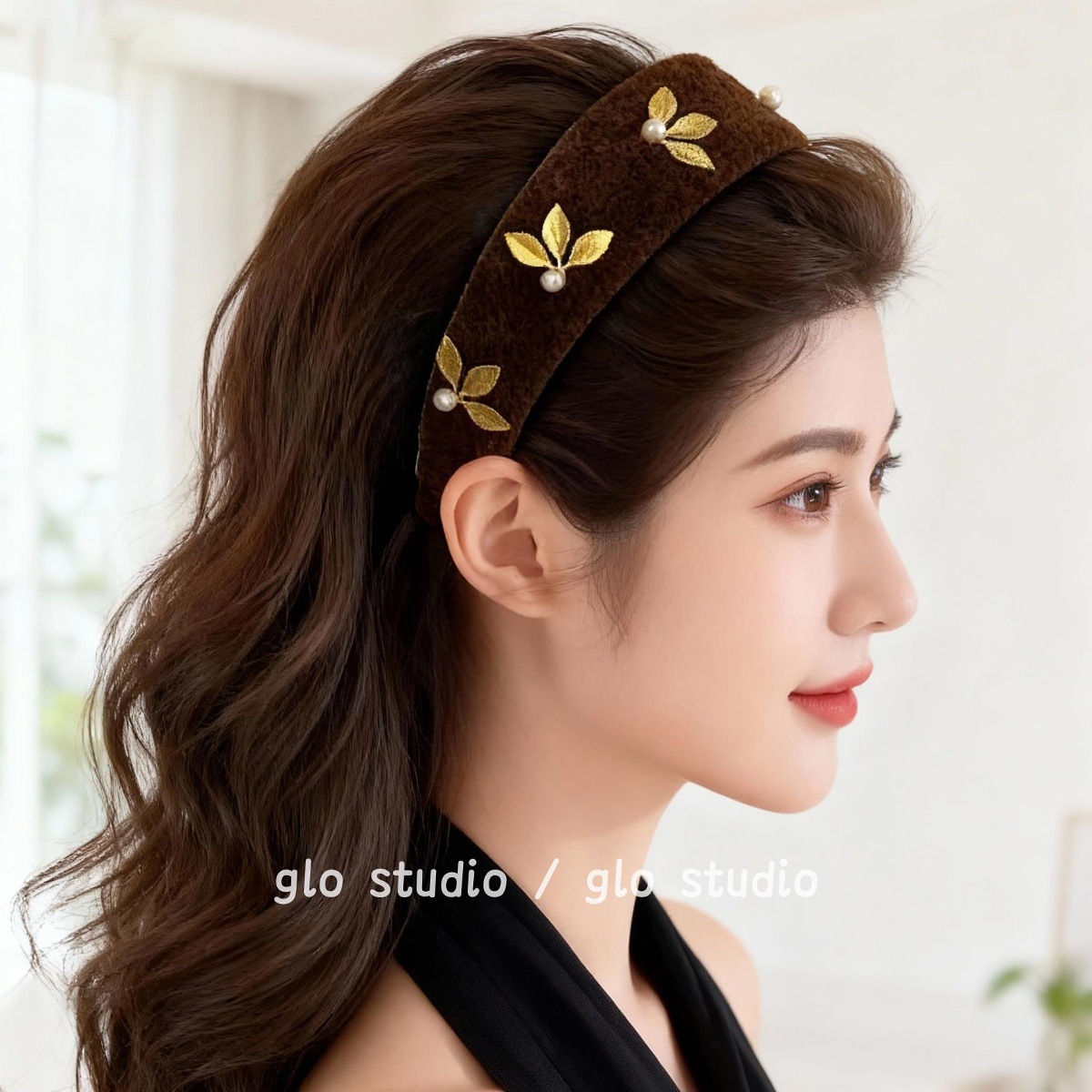 秋冬轻奢毛呢宽边发箍女秋冬金叶珍珠装饰百搭美拉德头箍高级感