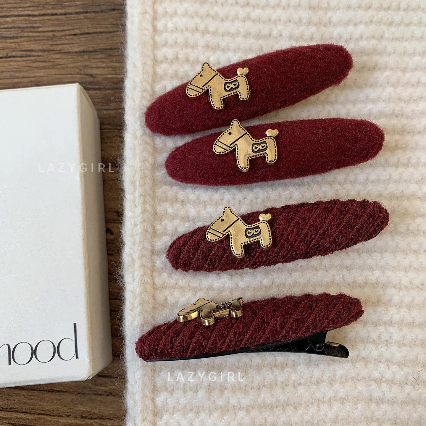 一对装~新年金标毛呢发夹红色小马鸭嘴夹ins博主同款高级感发饰女,家庭/个人清洁工具,盘发器,淘宝优惠券,粉丝福利购,淘宝优惠卷