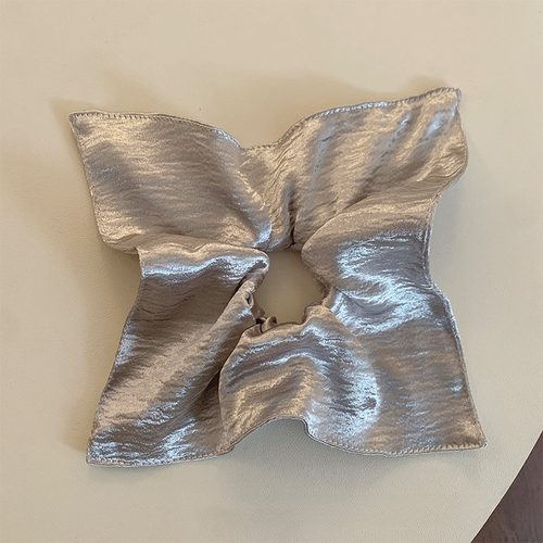 高级感银色亮面方巾大肠发圈女韩系方形扎头发低马尾皮筋发绳头绳