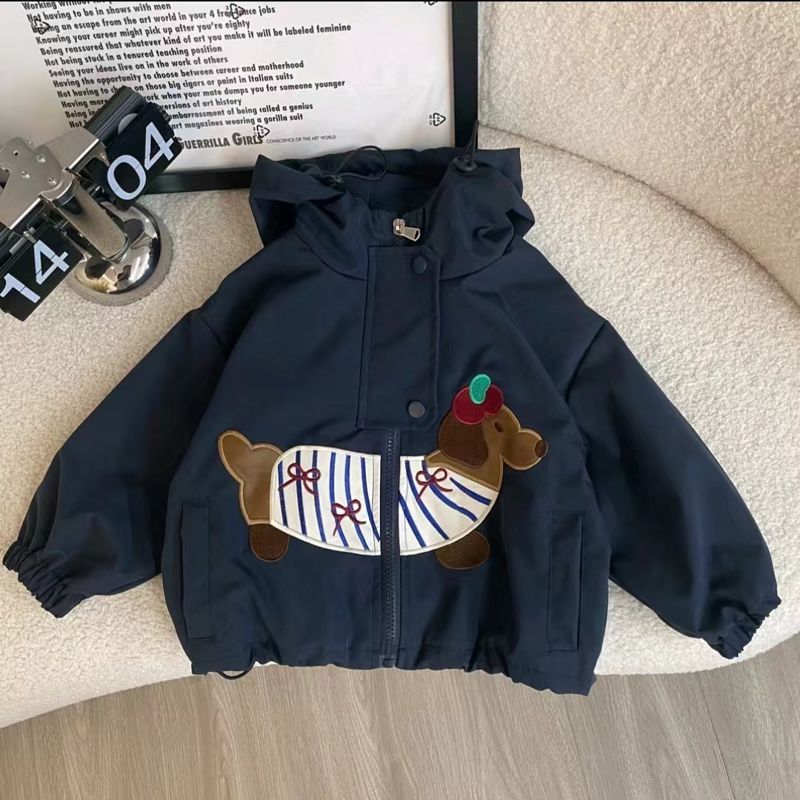 男女童秋季外套2025新款儿童超萌超帅冲锋衣男童时尚百搭上衣