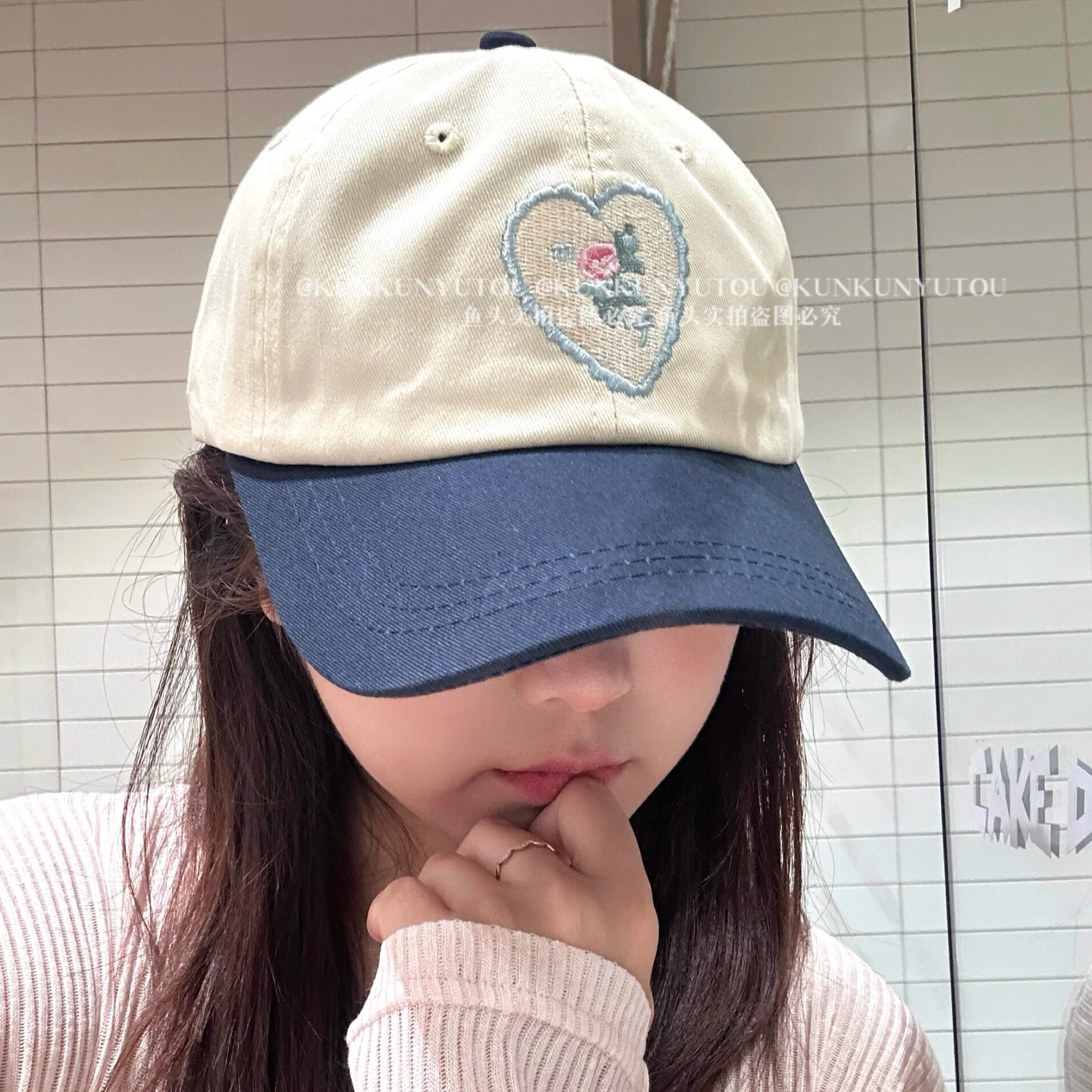 困困鱼头 甜系玫瑰爱心刺绣软顶棒球帽百搭少女心显脸小鸭舌帽潮