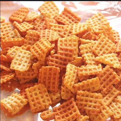 立烨双螺杆膨化机锅巴生产线 油炸打孔锅巴设备 休闲小食品机械