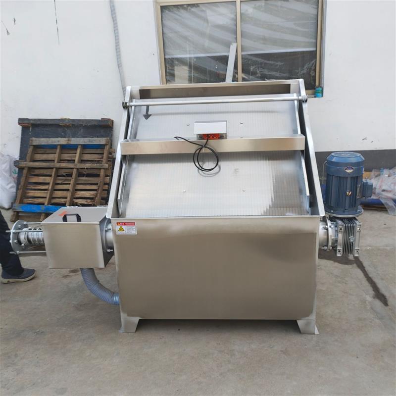 养殖场粪便脱水机鸡粪牛粪猪粪螺旋挤压脱水机斜筛式固液分离机