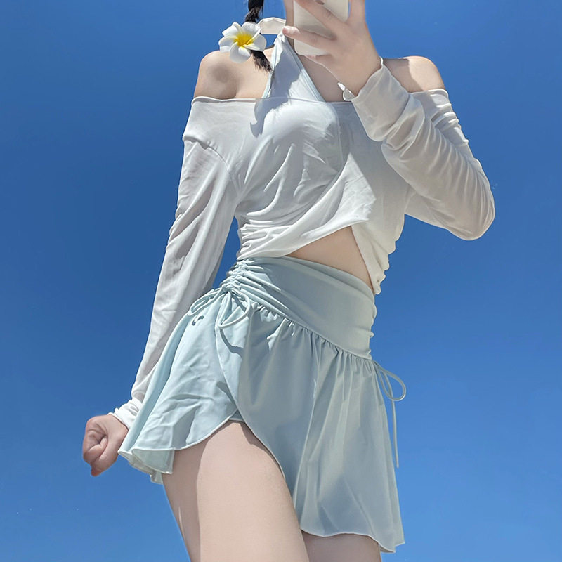 2025新款泳衣女学生分体运动长袖纯欲气质镂空高腰显瘦罩衫防走光
