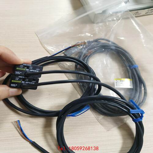 【非标价】EE-SPX613 1M 2个 TL-W3MB1 1个