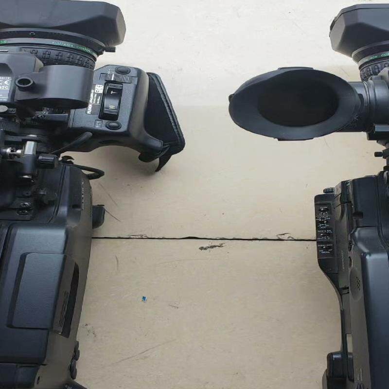 索尼DSR-600P摄像机 带富士A20X8.6BRM-SD