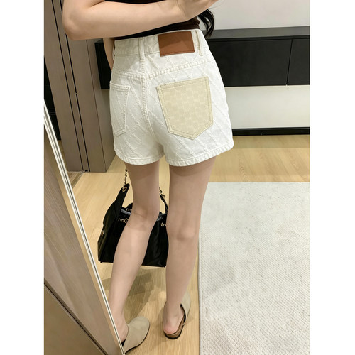 白色菱格小香风牛仔短裤女