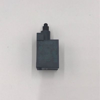 VFB502全新VFB501原装pizzato VFB601正品脚踏开关触点现货