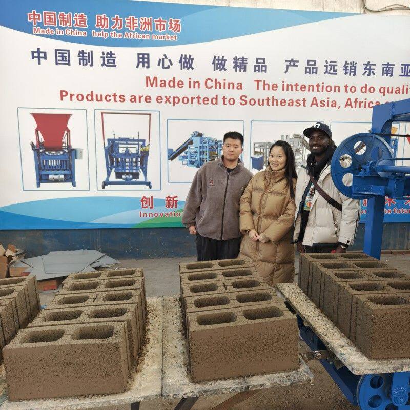 半自动水泥混凝土成型砖头机 粉煤灰混合机 实心空心砖多孔制模具