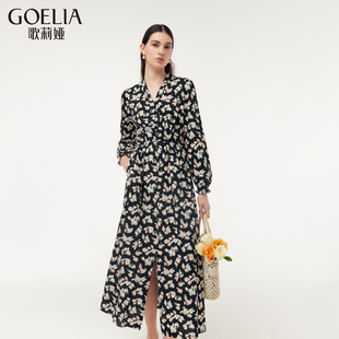 歌莉娅春季新品针织印花连衣裙1E2C4H630
