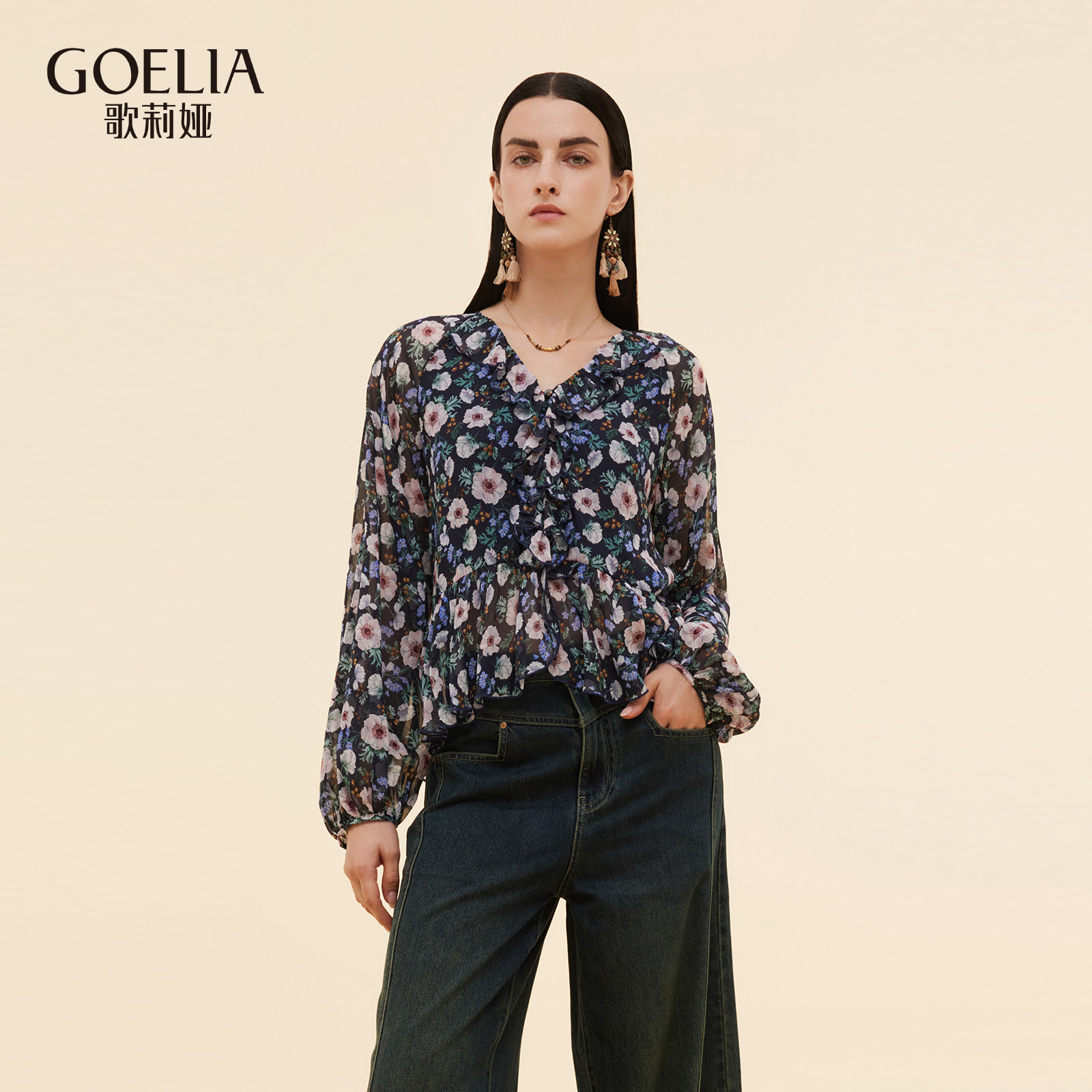 歌莉娅秋季新品10姆米真丝乔其印花波浪摆梭织衫配发带1E8L3I510