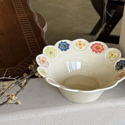 Handmade underglaze flower retro ceramic tableware with high aesthetic value, soup bowl, pasta bowl, yogurt bowl, one p