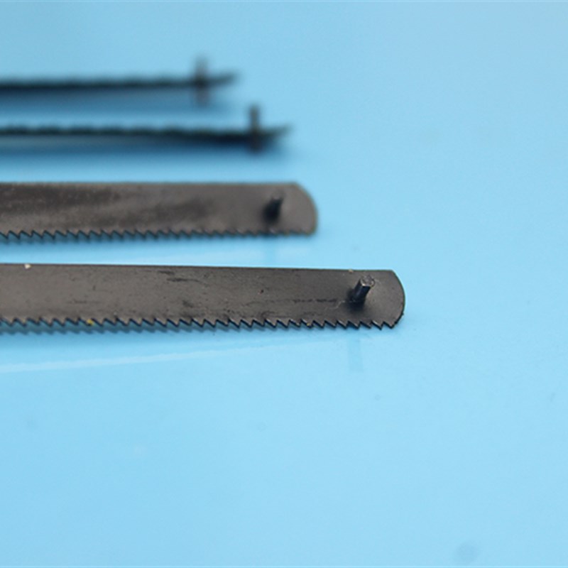 迷你钢锯条 迷你锯条 小锯条 手用钢锯条 模型线锯条 钢锯弓150MM