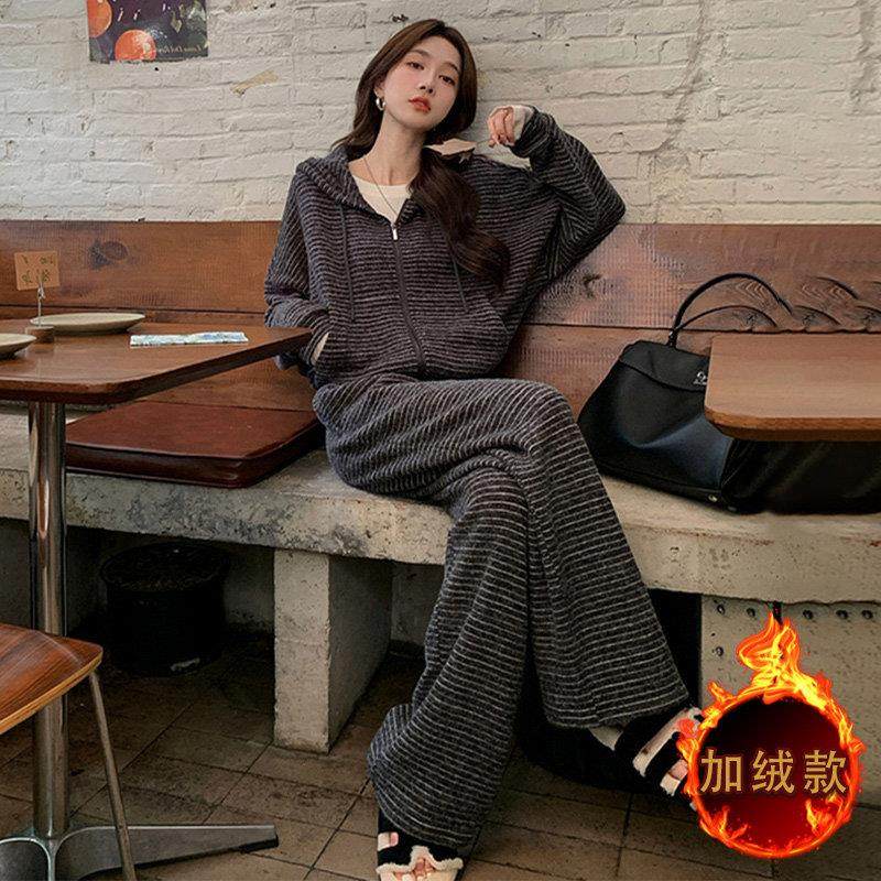 欧洲站休闲运动套装女秋冬2025年新款时尚洋气加绒加厚卫衣两件套