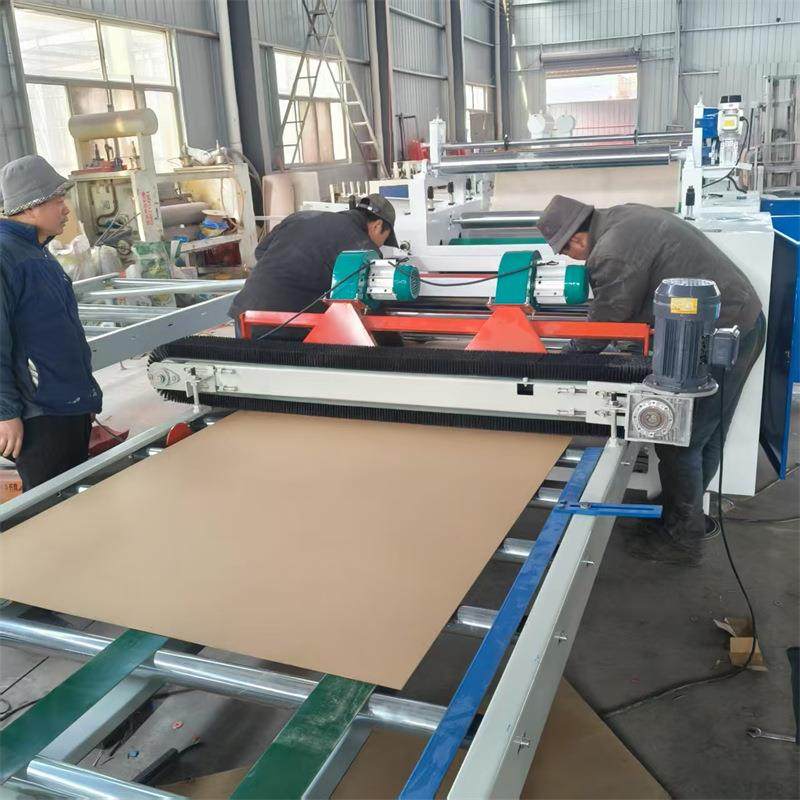 生态胶合板涂胶贴面机 密度板贴纸机 木纹纸华丽纸pvc膜平贴机器,五金/工具,机床,淘宝优惠券,粉丝福利购,淘宝优惠卷