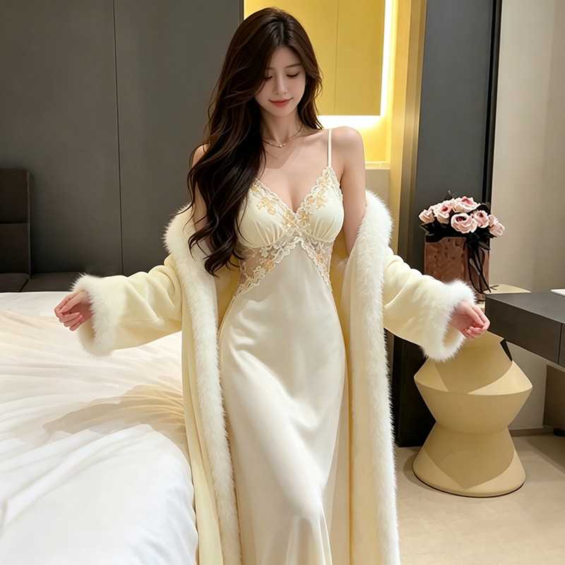 海岛绒睡衣女秋冬款冰丝吊带睡袍
