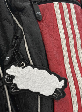 Y2NG皮革小羊刺绣卡通挂件钥匙扣可爱创意配饰