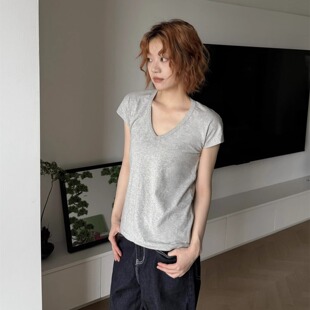 Y2NGV领小飞袖 通勤百搭松弛感纸片人体恤