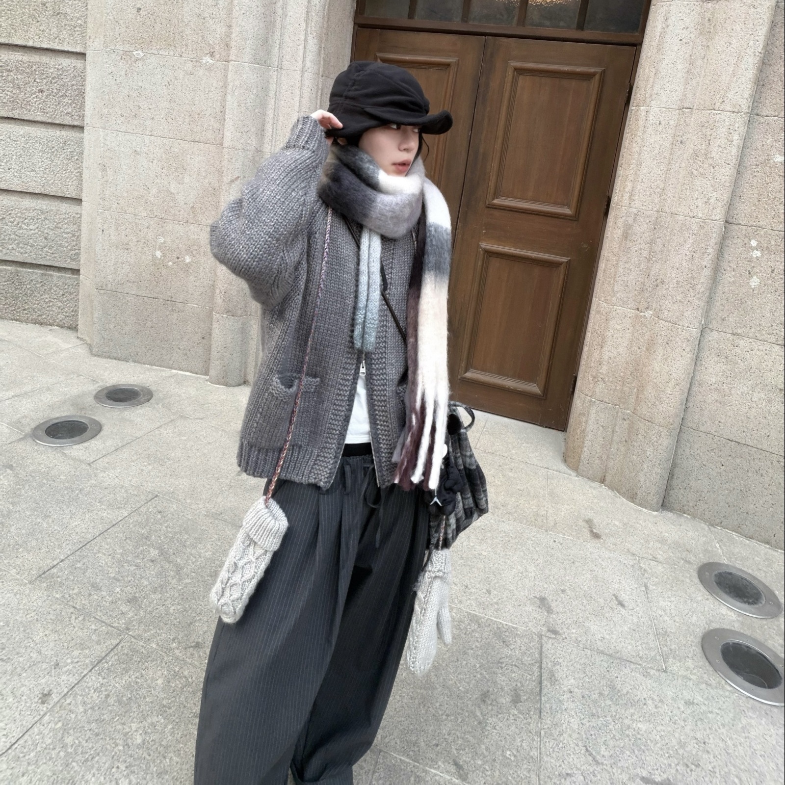 Y2NG秋冬复古格纹围巾马海毛韩系保暖氛围感围脖针织毛线披肩