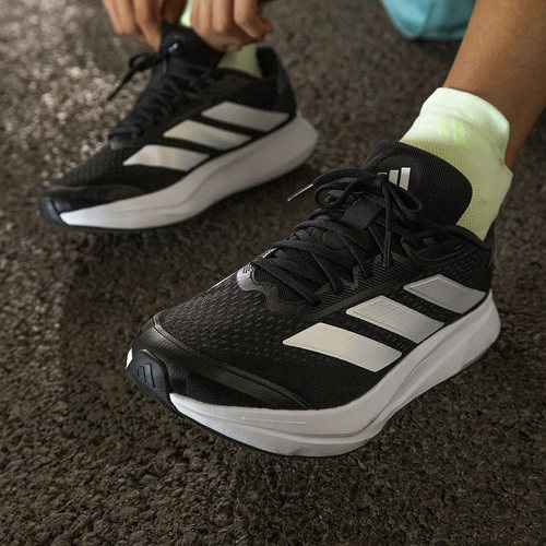 adidas DURAMO SL 2.0 百搭舒适 低帮跑步鞋 男女同款黑色 IH8218