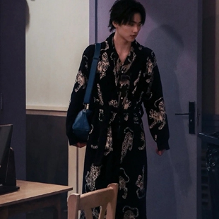 柯淳同款 珊瑚绒睡袍浴袍套装 秋冬季 黑色老虎情侣睡衣男女2025新款