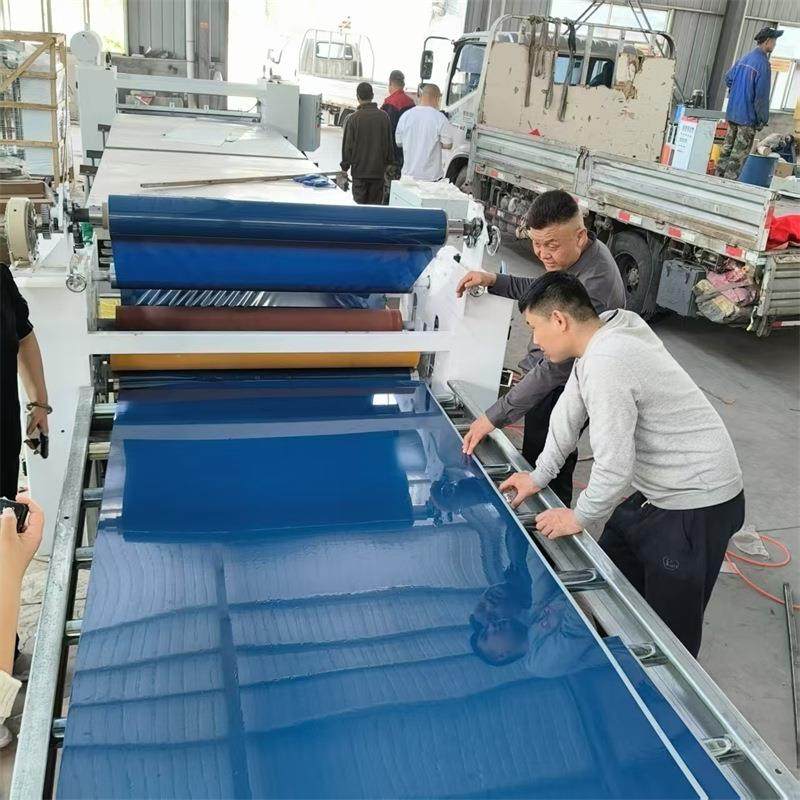 钢质墙板贴面机 镀锌钢板高分子膜热烫覆膜机 pvc膜冷胶平贴机器,五金/工具,机床,淘宝优惠券,粉丝福利购,淘宝优惠卷