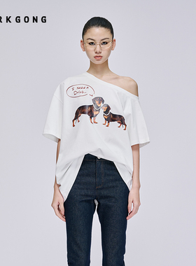 宁艺卓同款【MARKGONG】通勤狗狗斜开肩T恤流行秋冬休闲女装上衣