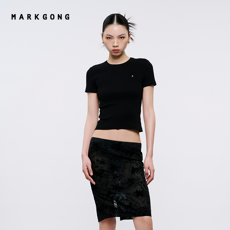 【MARKGONG】女装设计感高级流行独特时尚简约绑带装饰针织上衣女