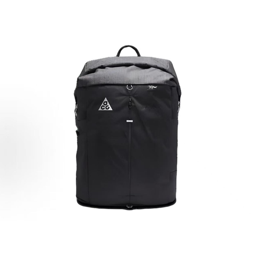 Nike/耐克  ACG户外登山大容量多口袋黑色双肩包 DV4054-011