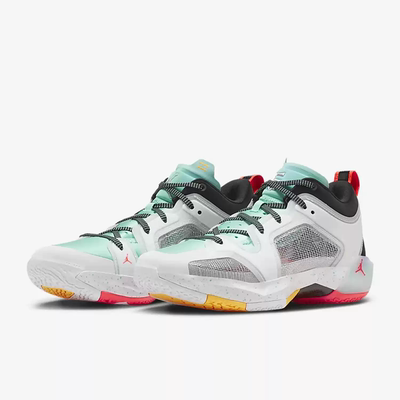 Nike/耐克男子耐磨低帮篮球鞋