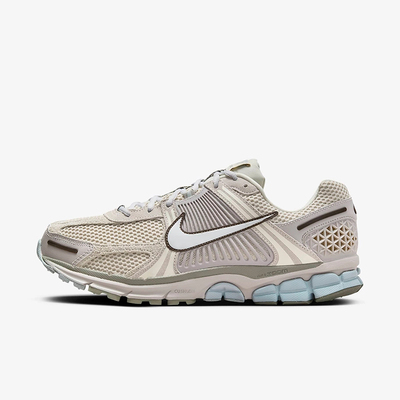 Nike Air Zoom Vomero 5浅卡其灰白男子低帮缓震跑步鞋FZ3653-104