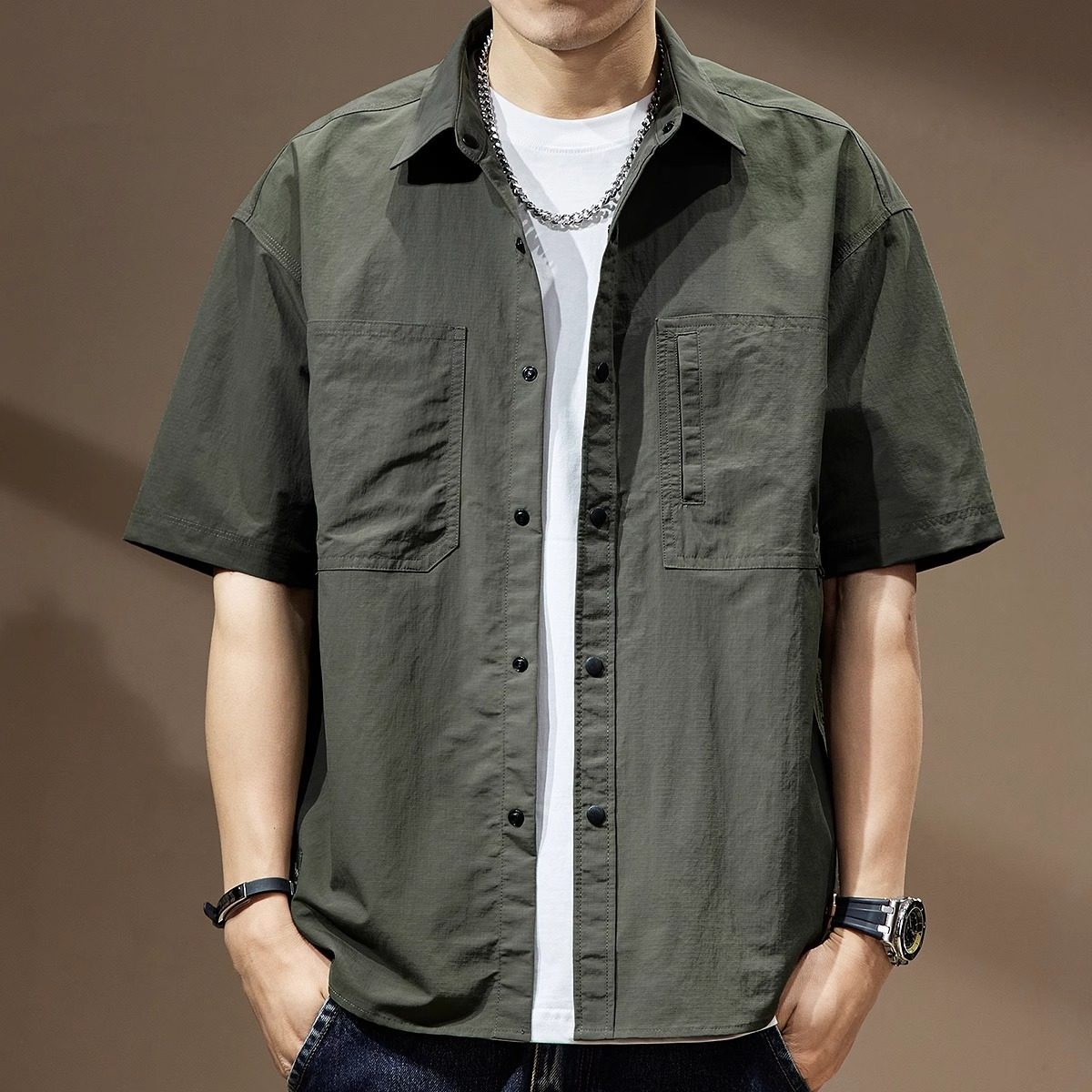 高级感美式工装短袖衬衫男夏季薄款户外宽松痞帅复古休闲翻领