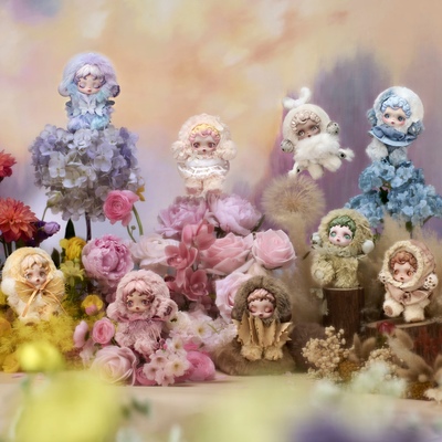 SKULLPANDA二代光织园毛绒盲盒潮