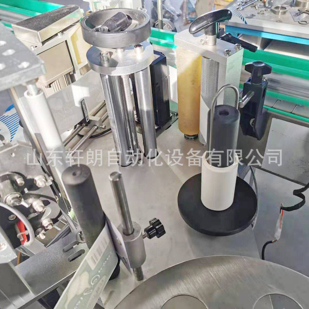 PVC不干胶贴标机 不干胶透明圆瓶打码喷码机 84消毒洗手液贴标机