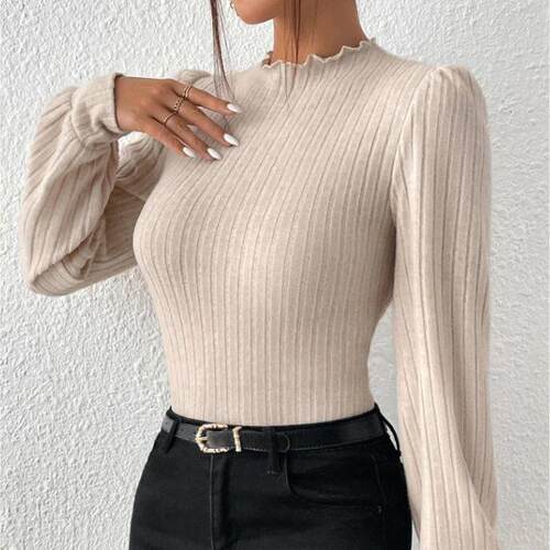 Top small high neck long sleeved bottom shirt for women