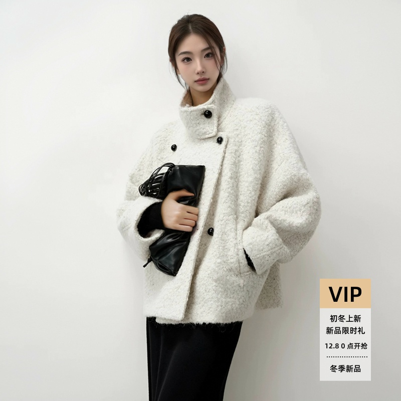 2025冬款宽松立领羊羔毛外套