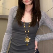 复古金色百合花吊坠串珠项链女轻奢小众高级感长款 毛衣链配饰新款