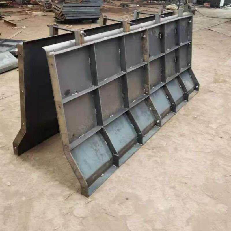 预制防撞墙钢模具模板混凝土模型浇筑水泥挡土墙高速护栏厂家定制