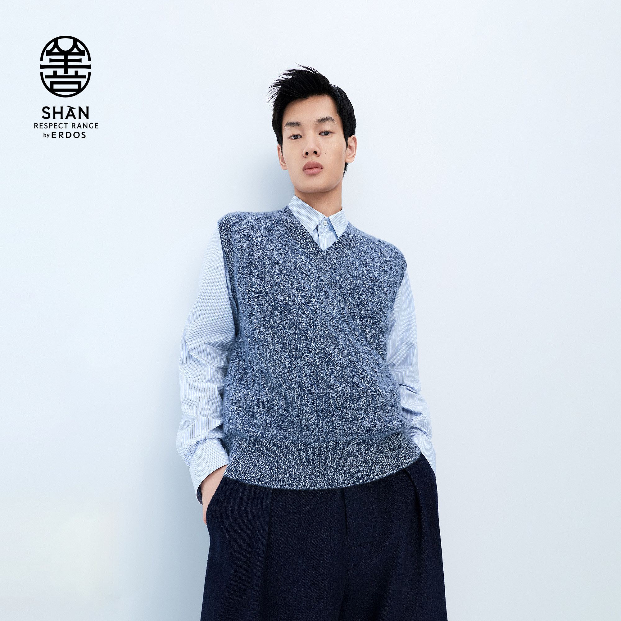 【可追溯初绒】ERDOS 男装V领绞花羊绒套背心26年早春新品英伦风,男装,羊绒背心,淘宝优惠券,粉丝福利购,淘宝优惠卷