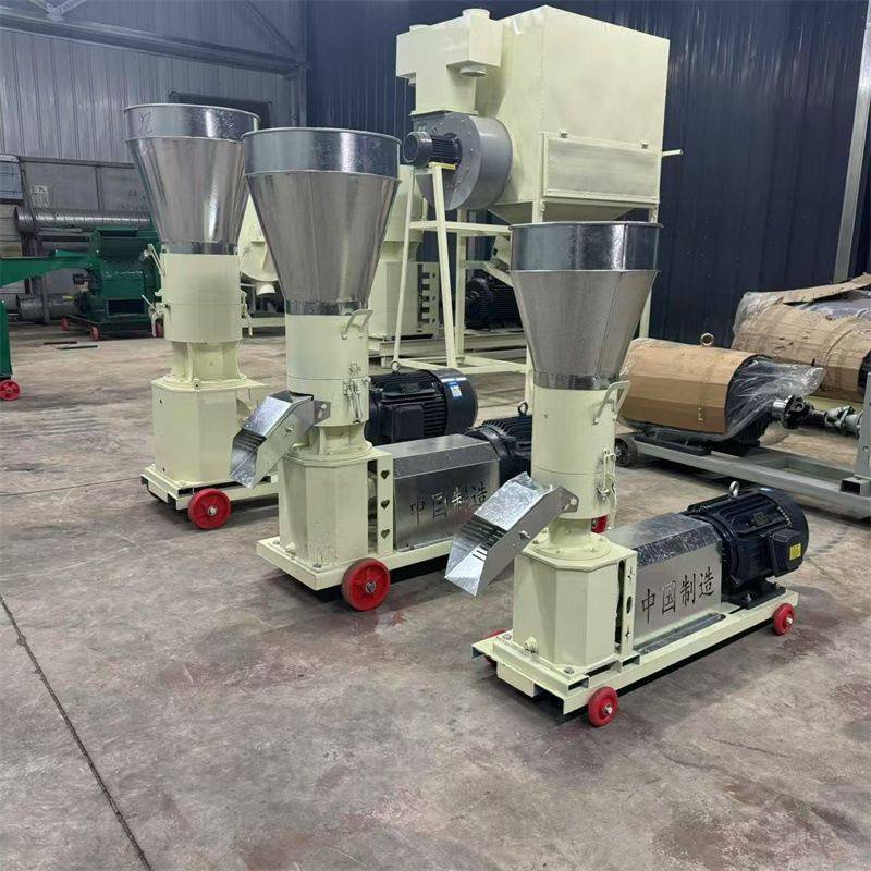 300型养殖户用饲料机 家用型鸡鸭鹅羊猪牛饲料机 草粉颗粒饲料机,农机/农具/农膜,碾米机,淘宝优惠券,粉丝福利购,淘宝优惠卷