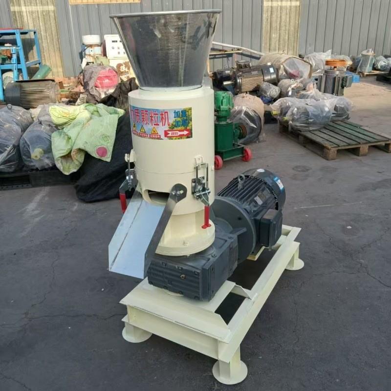 小型锯末颗粒机 平模木屑制粒设备 可加工各种木质原料 规格齐全