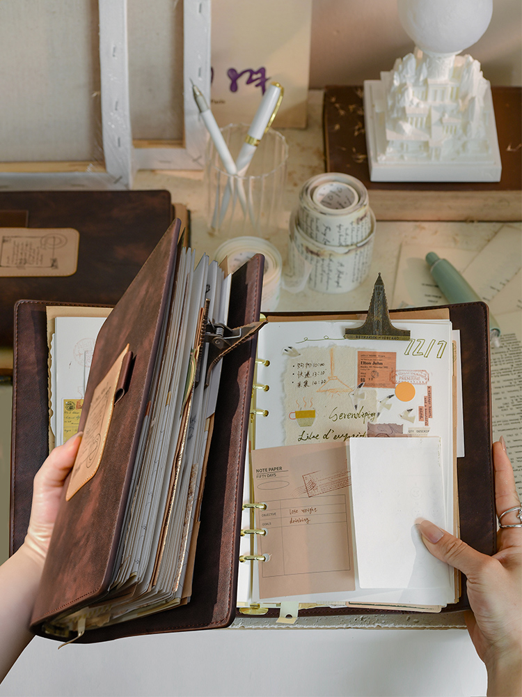 Creative and artistic 120g acid-free A5 loose-leaf notebook, blank art notebook, original sketching and drawing stamp diary, Japanese style planner, detachable, exquisite, high-value soft leather cover.