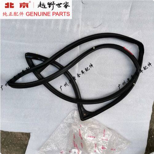 新款北京BJ40LPLUS车门